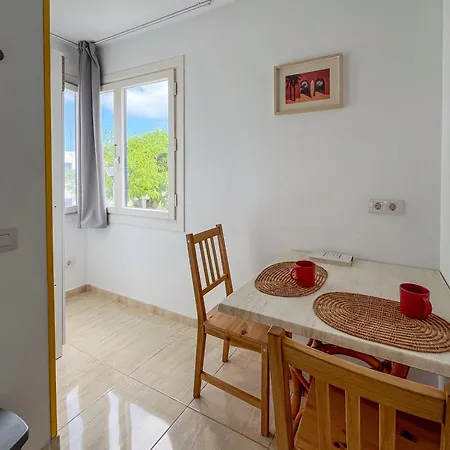 Apartment Beachside In